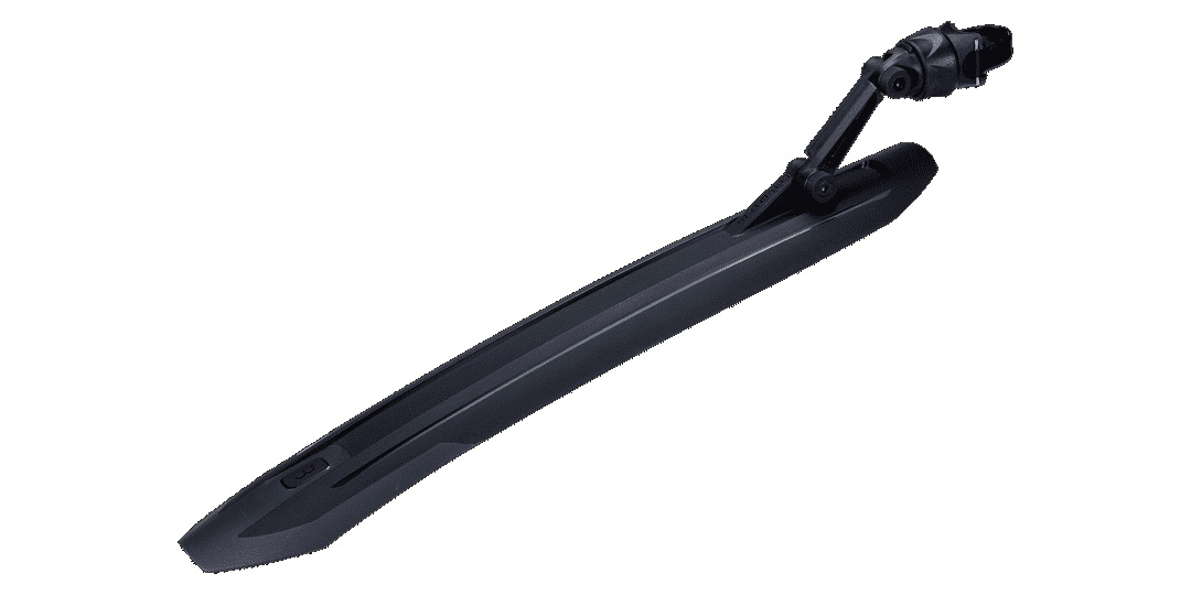 Musta pikalokasuoja 27,5"-29" maastopyörään, muovia, kiinnitys satulatolppaan kiristyspannalla. Ei vaadi työkalua asennukseen.
