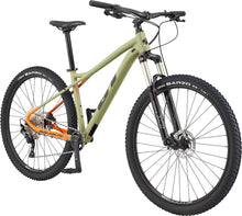 Lataa kuva galleriaan, GT AVALANCHE ELITE 29&quot; 11-V VIHREÄ-ORANSSI