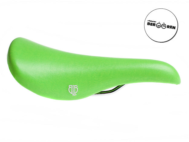 BLB FLY SADDLE – fiksi- ja maantiepyörän istuin, eri värejä